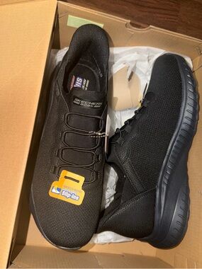 Skechers Men's Bobs Squad Chaos Daily Hype Hands Free Slip-in Sneakers Sz 9.5